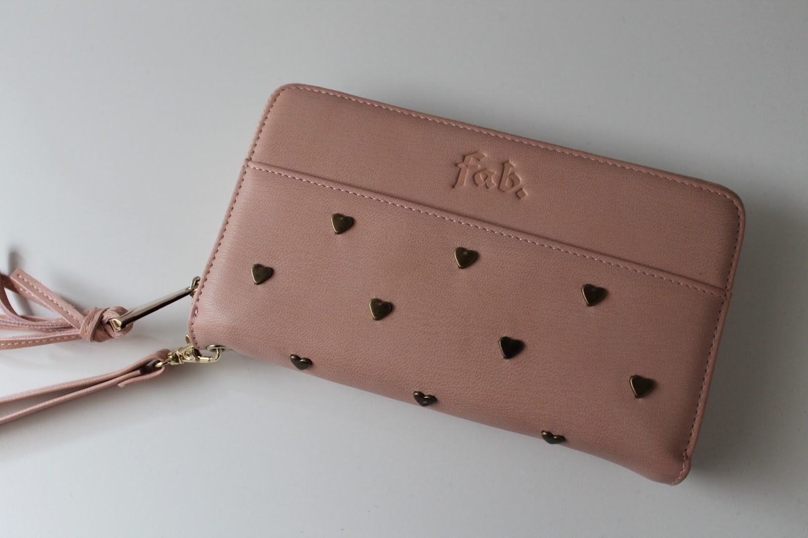 New in | FAB Phone wallet