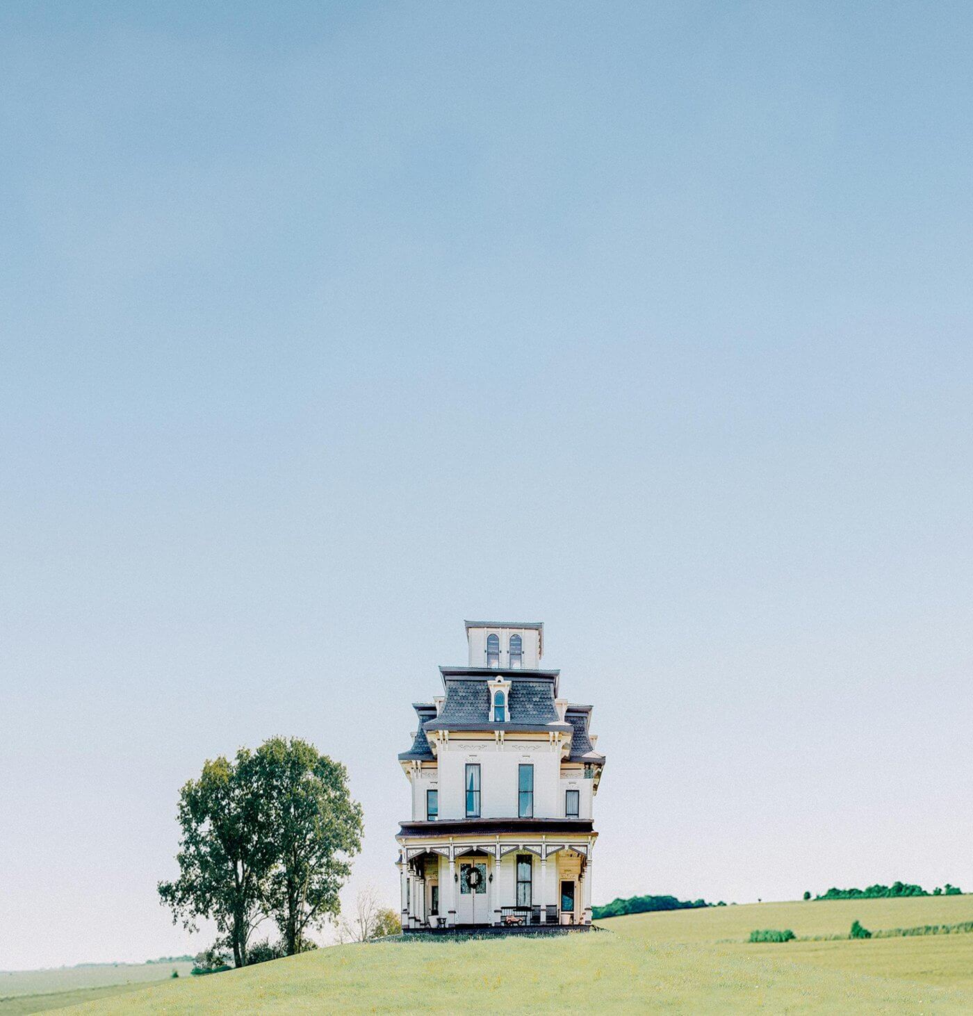 Minimalisme in huis: 15 kleine gewoontes die veel impact hebben